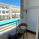 Cecelia Resort Private Chalets Beachaccess For Families, Near Airport